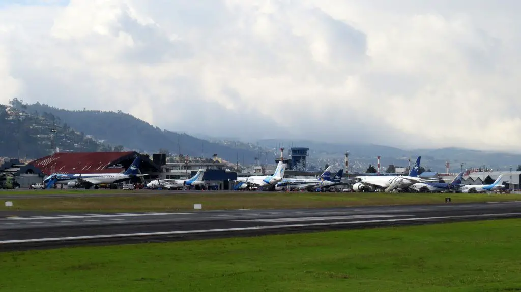 Cierre aeropuerto de Quito Mariscal Sucre