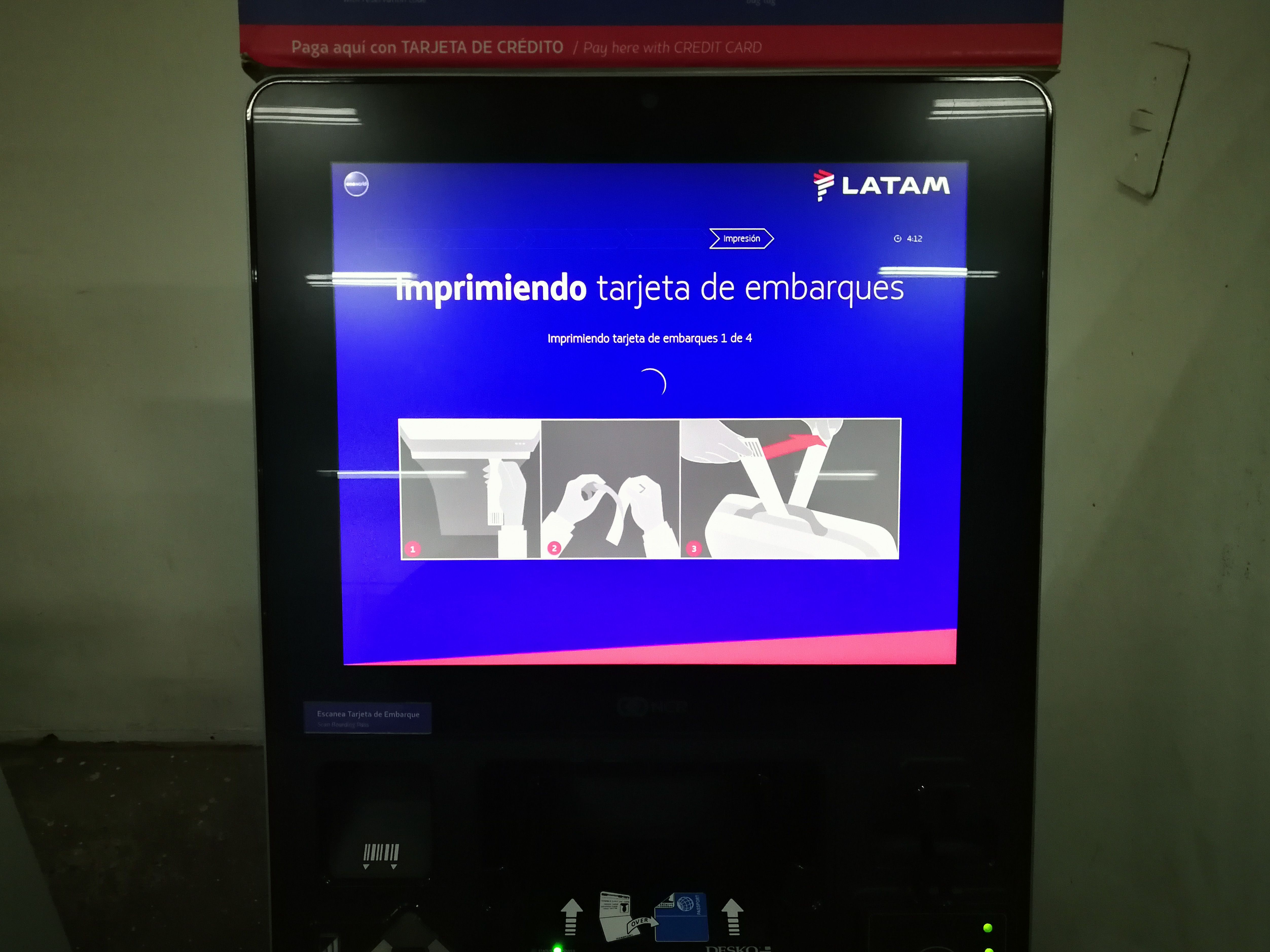 Aeropuerto Internacional de Cusco pista de aterrizaje equipaje chequeo