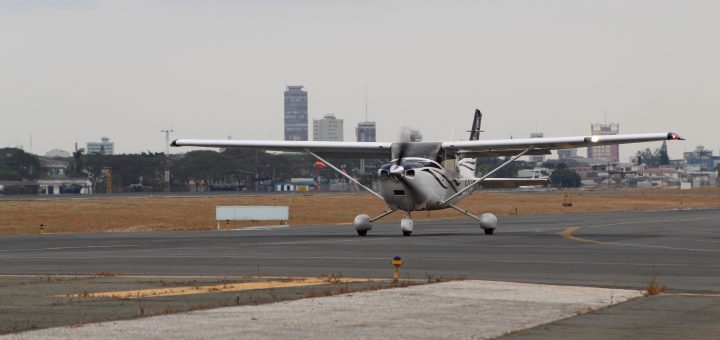 CEDCAERSA centro de capacitación aeronáutica