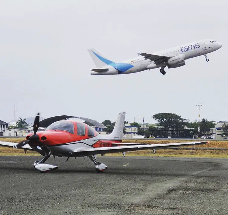 Cirrrus Taxi Aéreo Sierra Negra Airlines ConectaAir