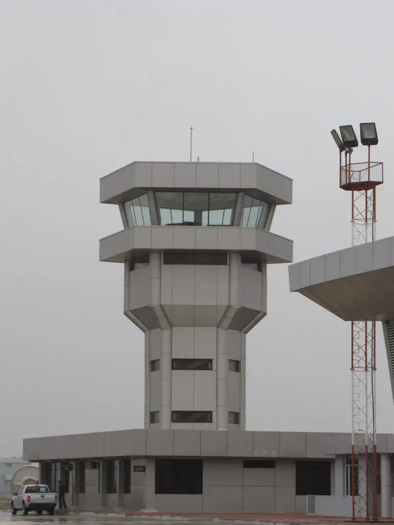 Torre de Control Aeropuerto Regional de Santa Rosa