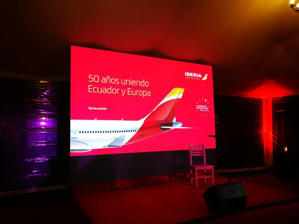 Iberia 50 años en Ecuador