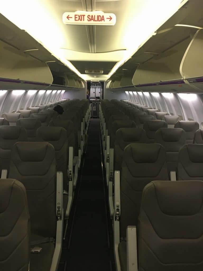 Boeing 737 Wingo cabina