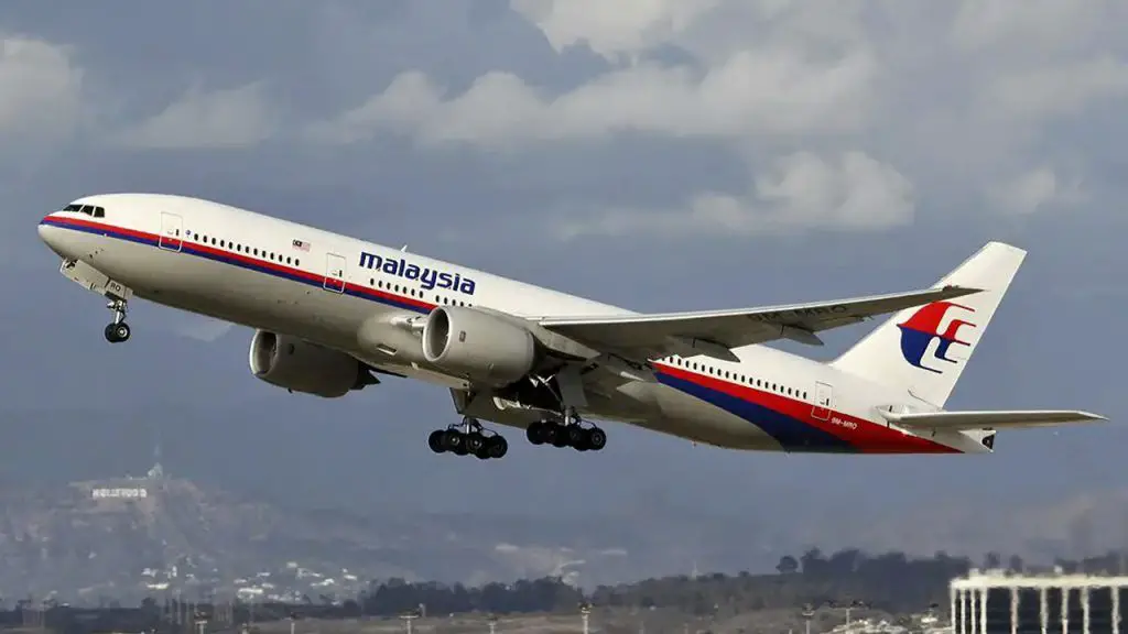 vuelo MH370 desaparicion aniversario Malaysia Airlinea Boeing 777 Beijin teorias cospiraciones informe final investigacion satelite caja negra