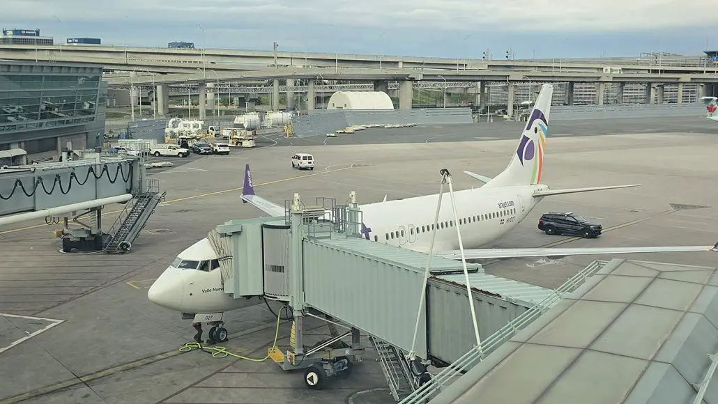 Arajet Canada vuelo vuelos ruta rutas destinos Punta Cana conexiones Montreal Toronto horarios precio itinerario como es volar con Arajet servicio asientos aviones Boeing 737 MAX