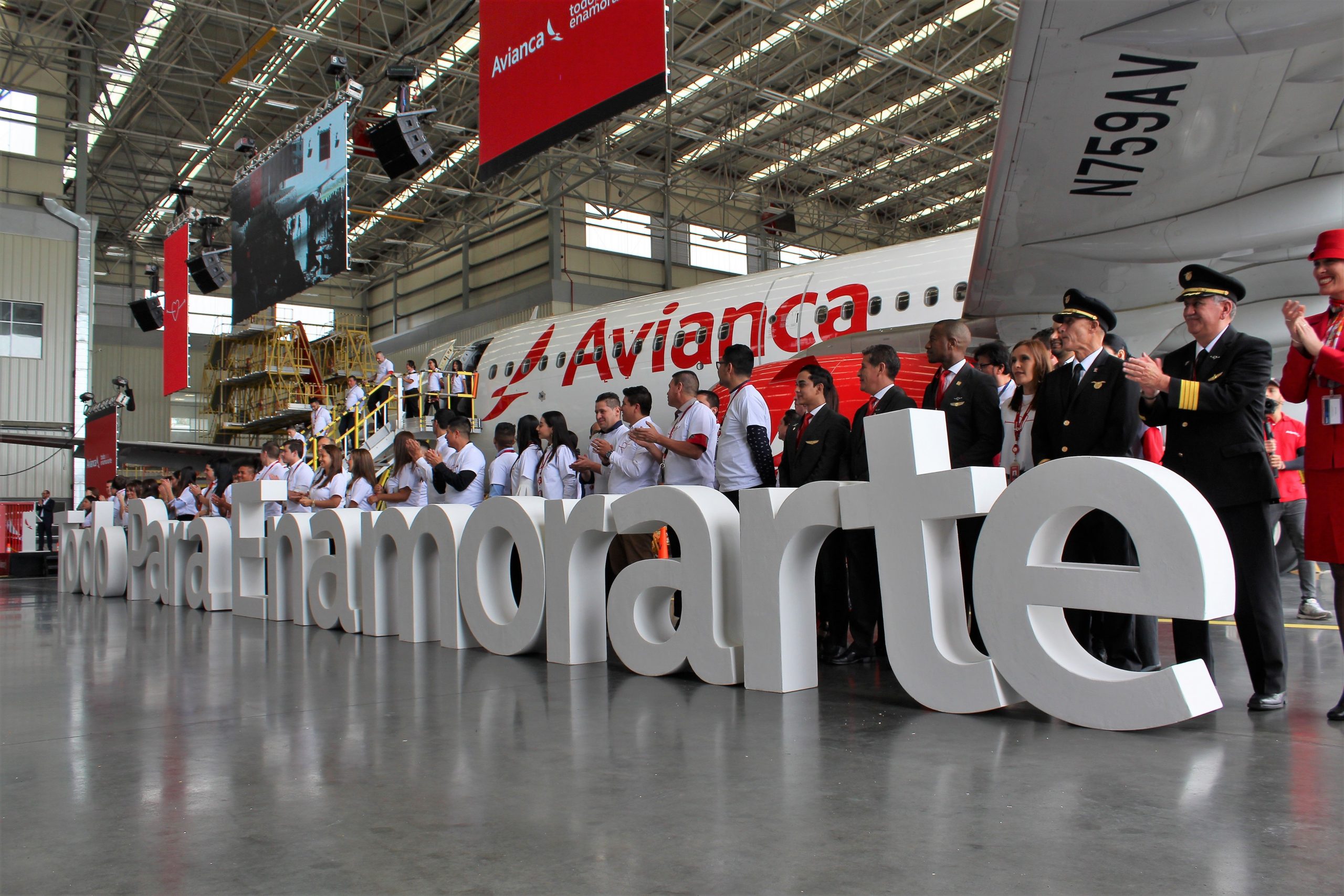 Avianca hará #TodoParaEnamorarte Avianca hará #TodoParaEnamorarte