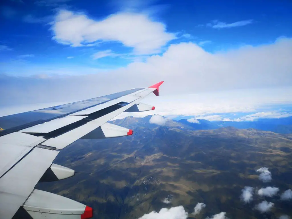 reporte de vuelo Bogotá Quito Avianca Ecuador