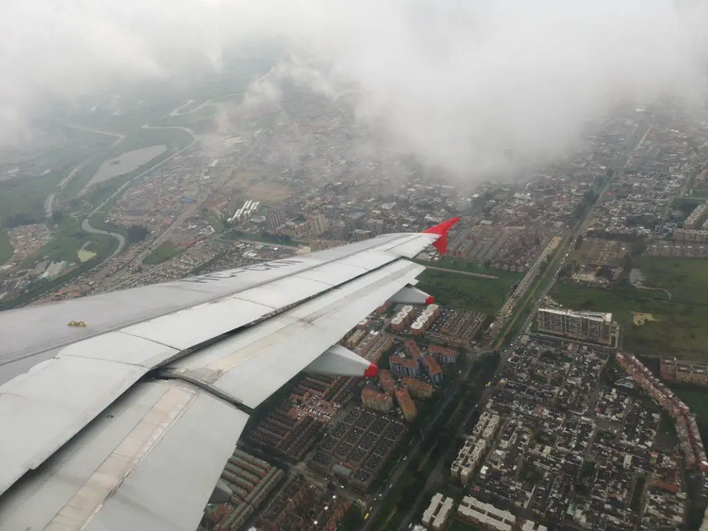 reporte de vuelo Bogotá Quito Avianca Ecuador