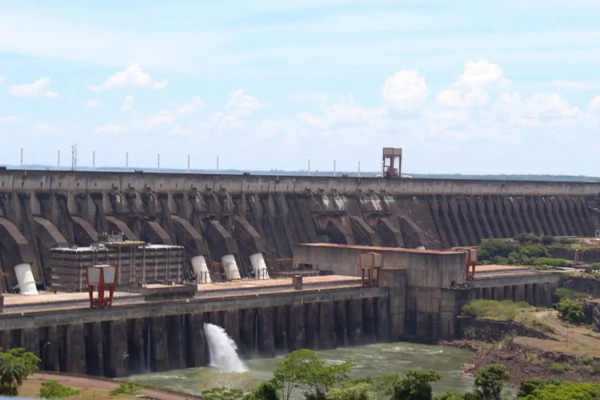 Represa Itaipu Binacional Brasil Paraguay