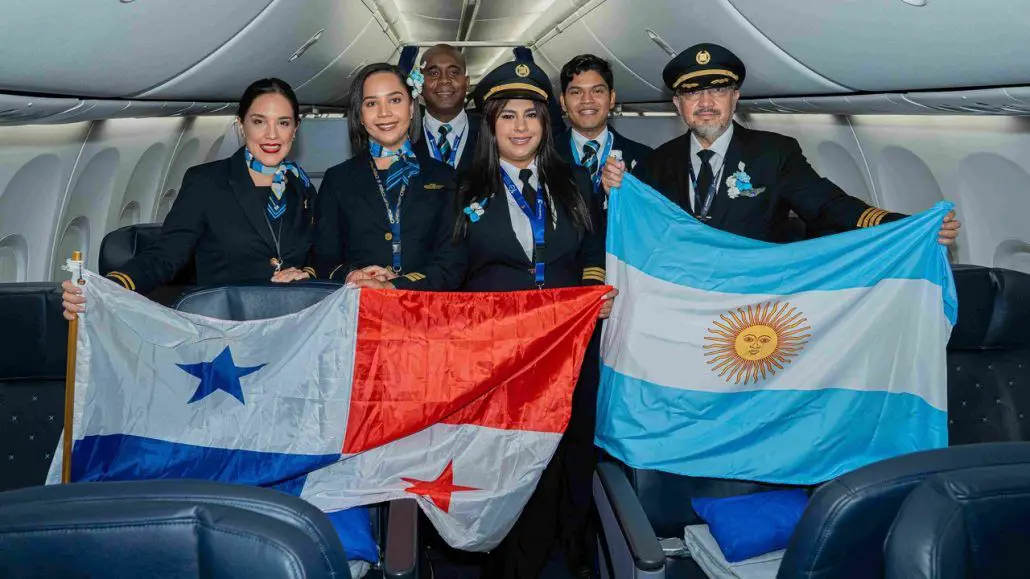 aerolinea Copa Airlines vuelo vuelos ruta rutas Argentina Tucumán Salta Panama Tocumen servicio Boeing 737