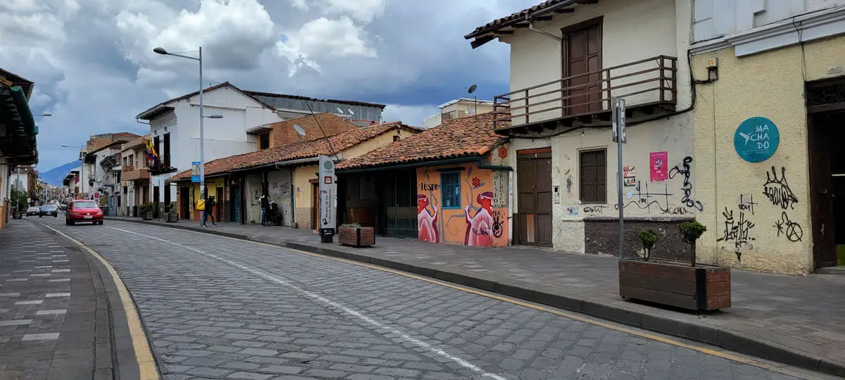 Calle Larga Cuenca Ecuador