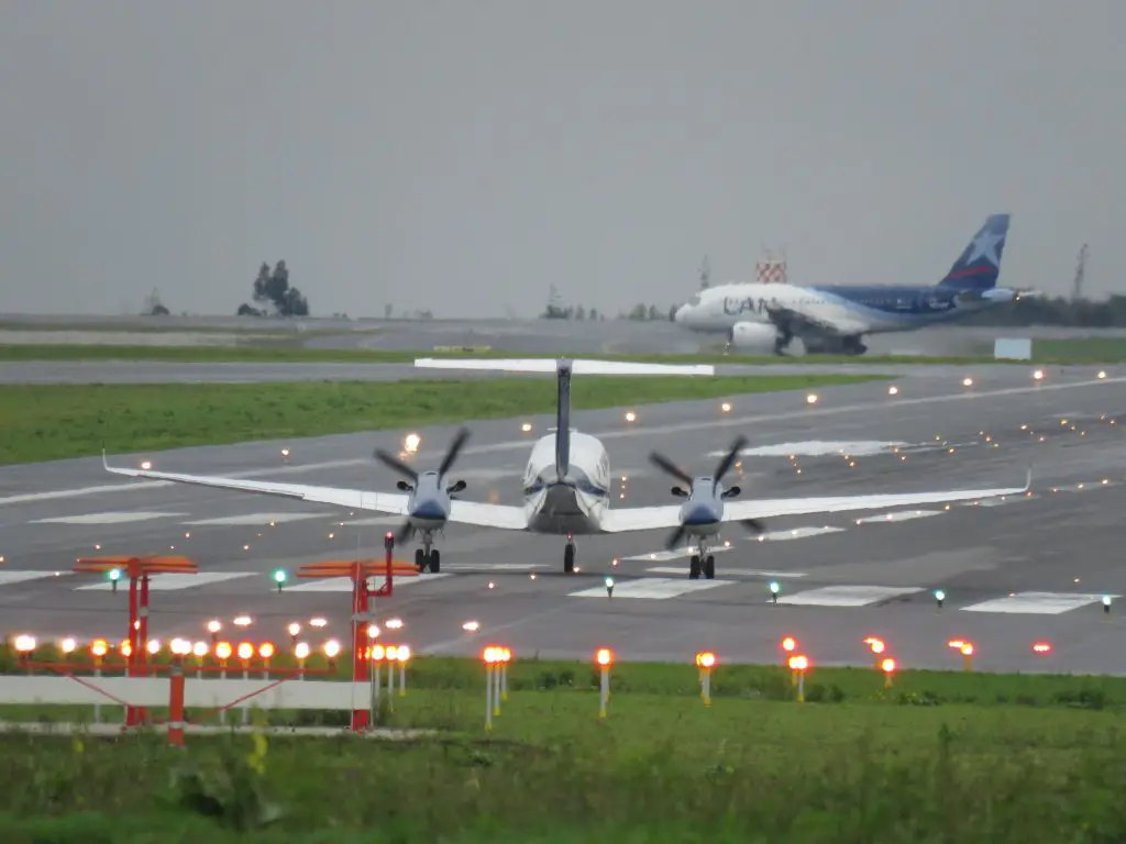 Fly Ecuador INTEGRAEREO operará taxi aéreo y chárter internacional