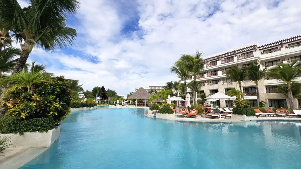 hotel Secrets Cap Cana todo incluido all inclusive Punta Cana hoteles de lujo servicio ubicacion precio alimentacion comida bebidas