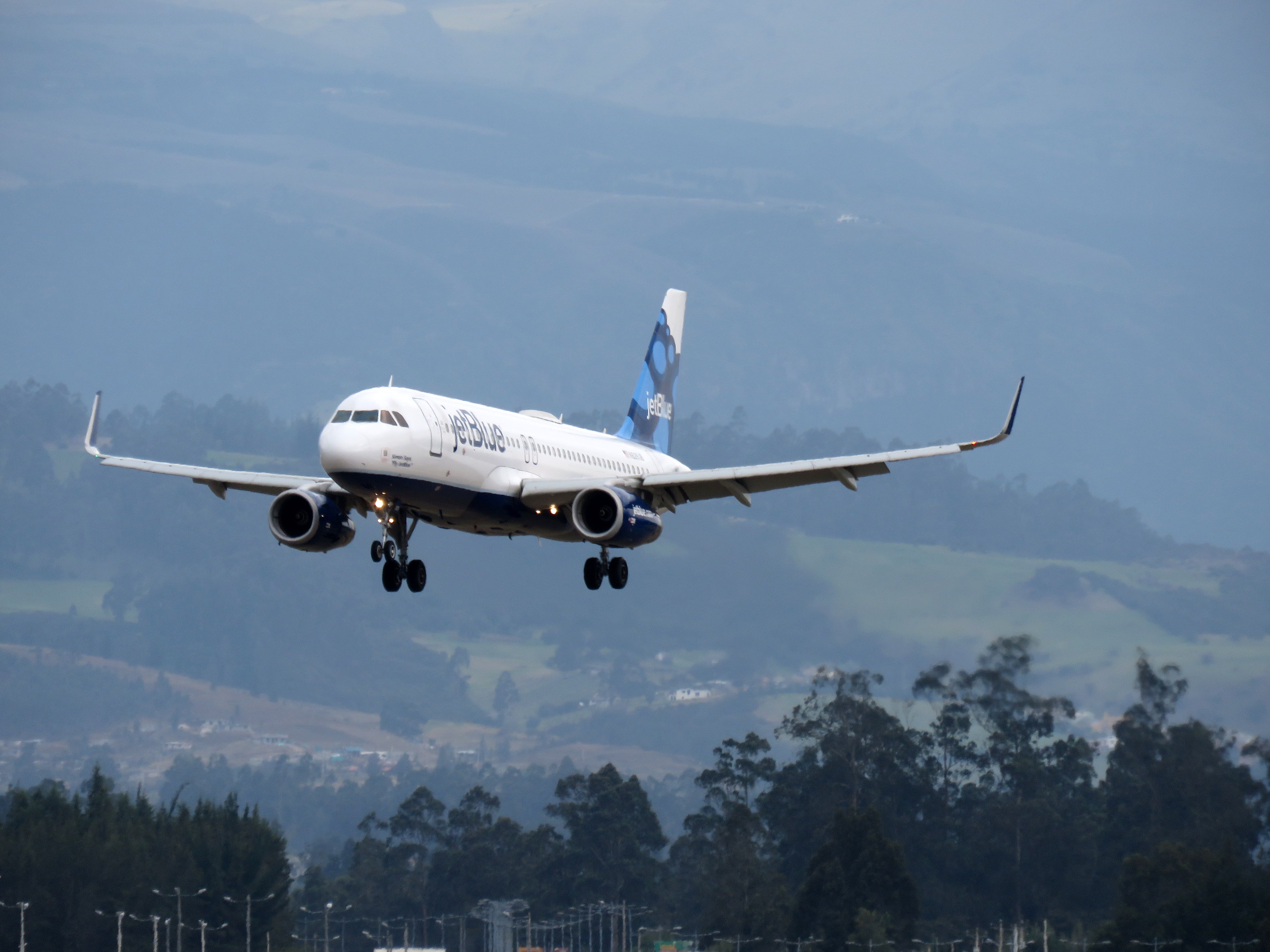 jetblue airways and their flights to quito nicolas larenas