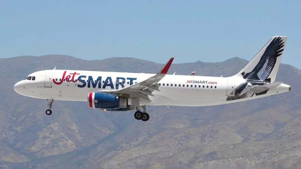 jetsmart aerolinea bajo costo ultra low cost 9 años de operaciones vuelos rutas destinos horarios precios servicio aviones flota Airbus
