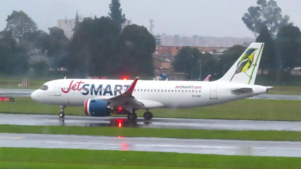 jetsmart Colombia vuelo vuelos rutas internacionales destinos Medellin Cali Punta Cana Republica Dominicana Colombia