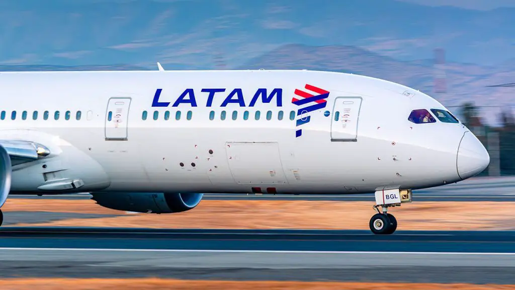 Latam Airlines en commande cinq 5 avion boeing 787 Itinéraires supplémentaires vers des destinations de la flotte Dreamliner