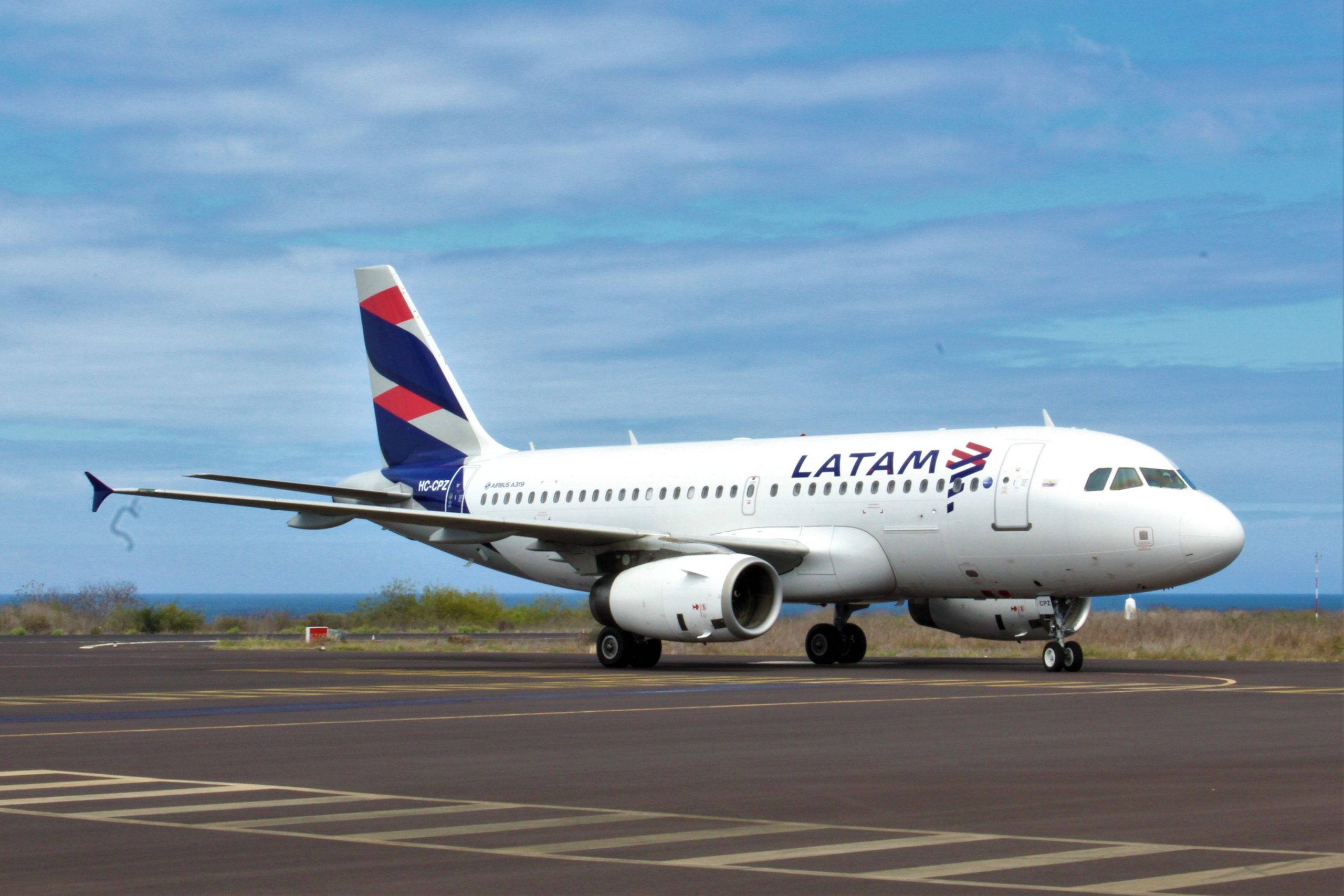 LATAM Ecuador incrementa frecuencias a San Cristóbal - Galápagos LATAM Ecuador incrementa frecuencias a San Cristobal - Galápagos