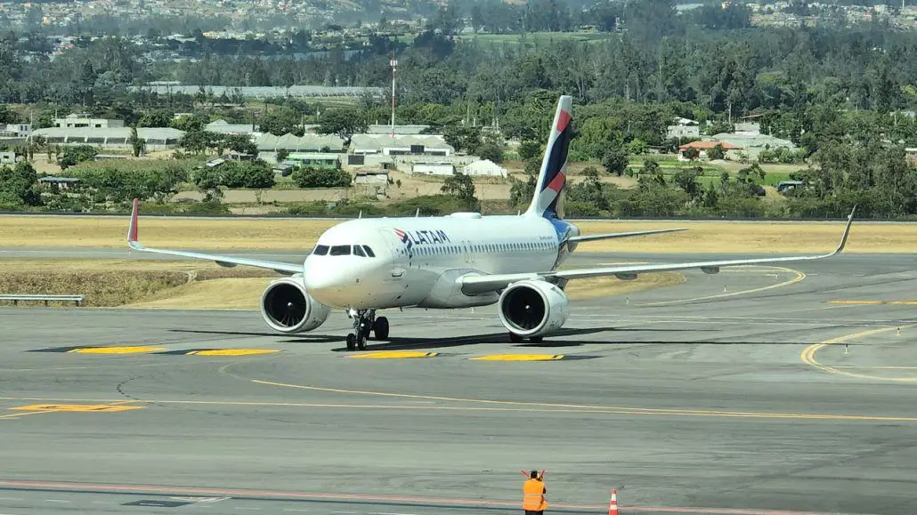 LATAM pasajeros ecuador peru colombia brasil chile argentin trafico agosto vuelo vuelos destinos aerolinea servicio