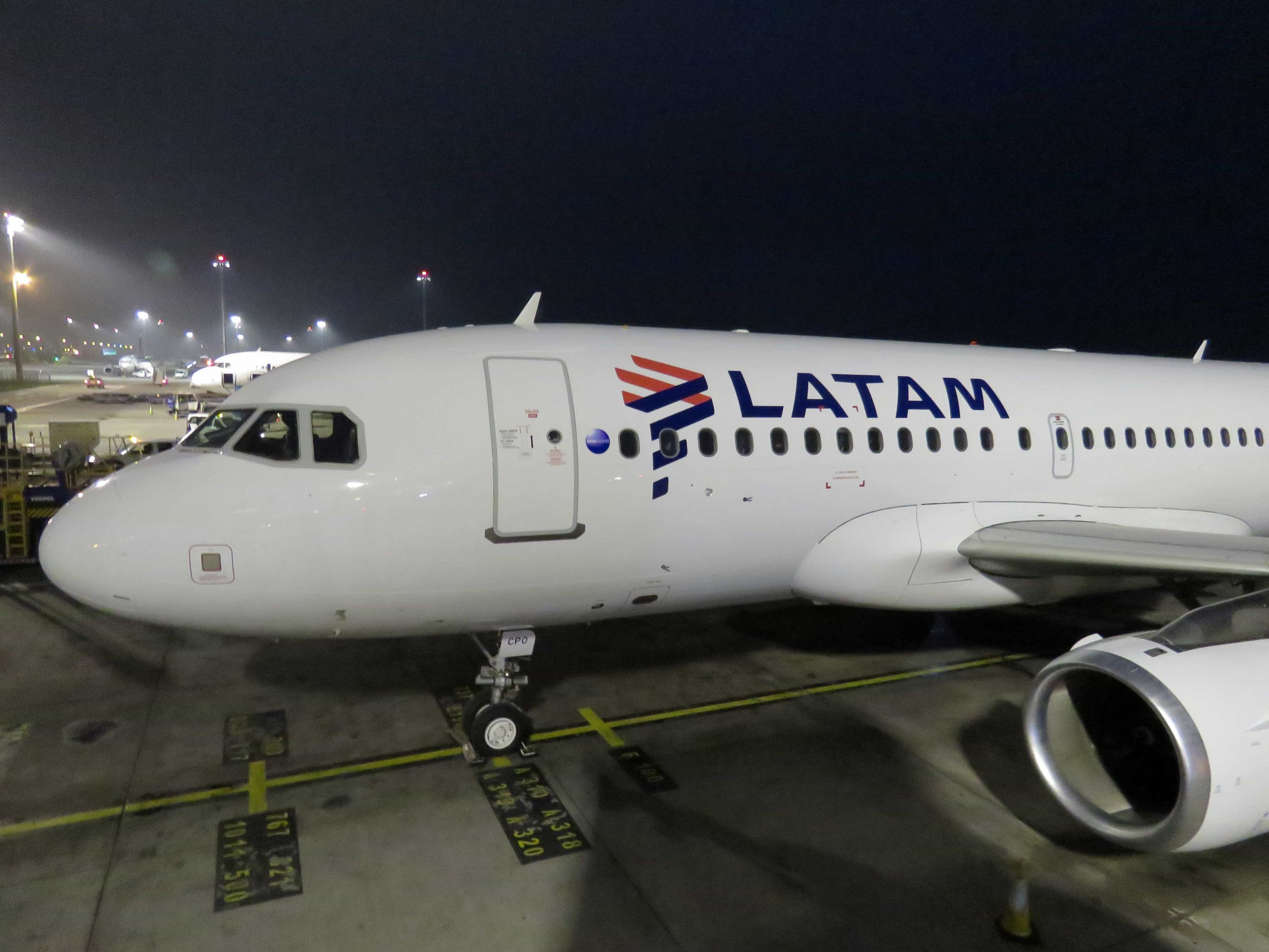 Hace 1 año despegó LATAM Hace 1 año despegó LATAM