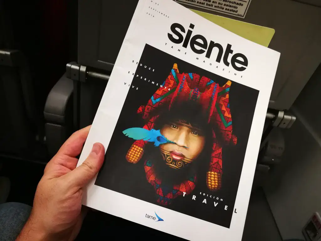 revista abordo de Tame siente