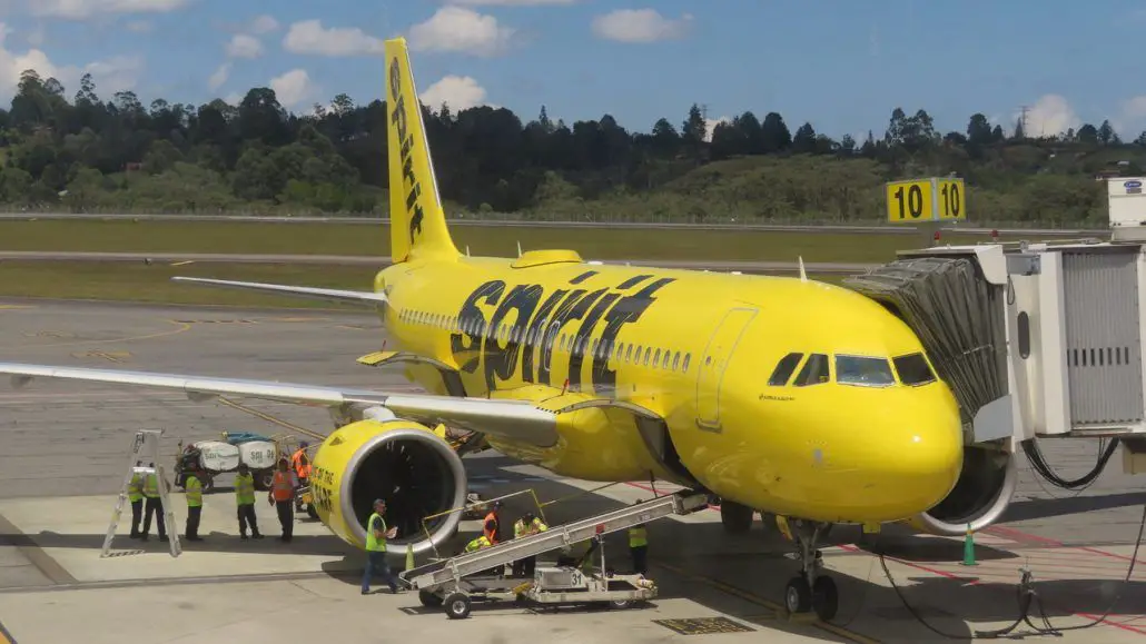 Spirit Airlines aerolinea reinicio vuelos ruta rutas destinos horarios precios costo boleto servicio sillas asientos oficinas Guayaquil Fort Lauderdale