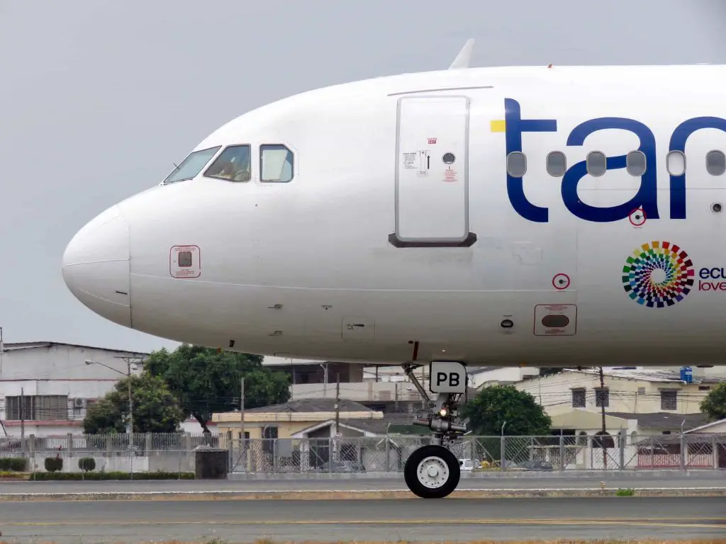 Tame EP suspende vuelos a Caracas Venezuela