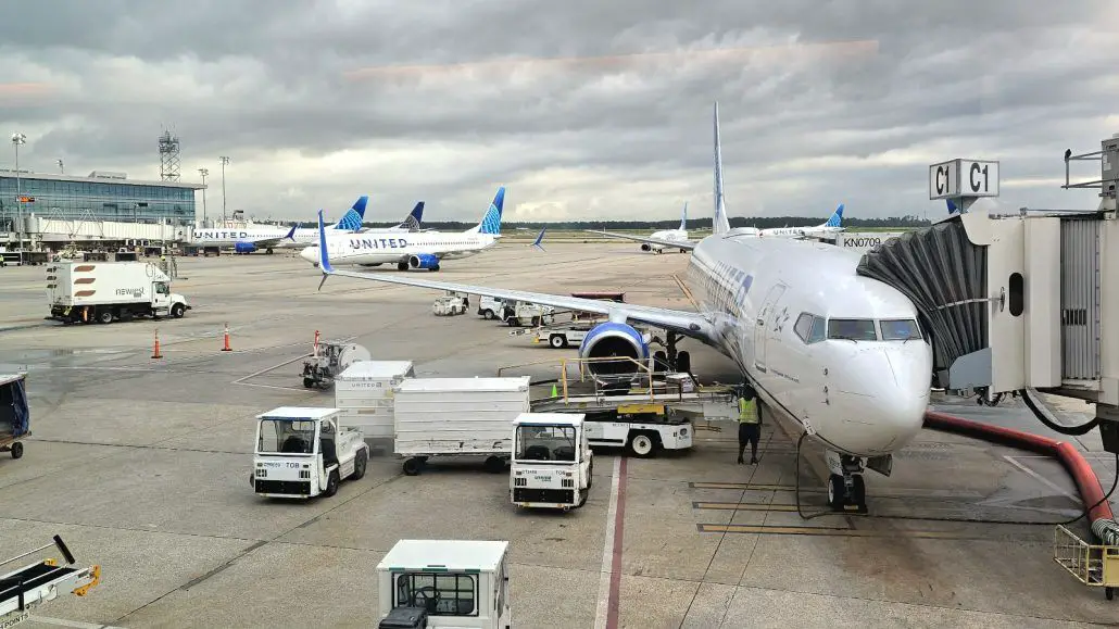 United Airlines anuncia cuatro nuevas rutas vuelos internacionales desde Newark New York Split Bari Glasgow Santiago de Compostela