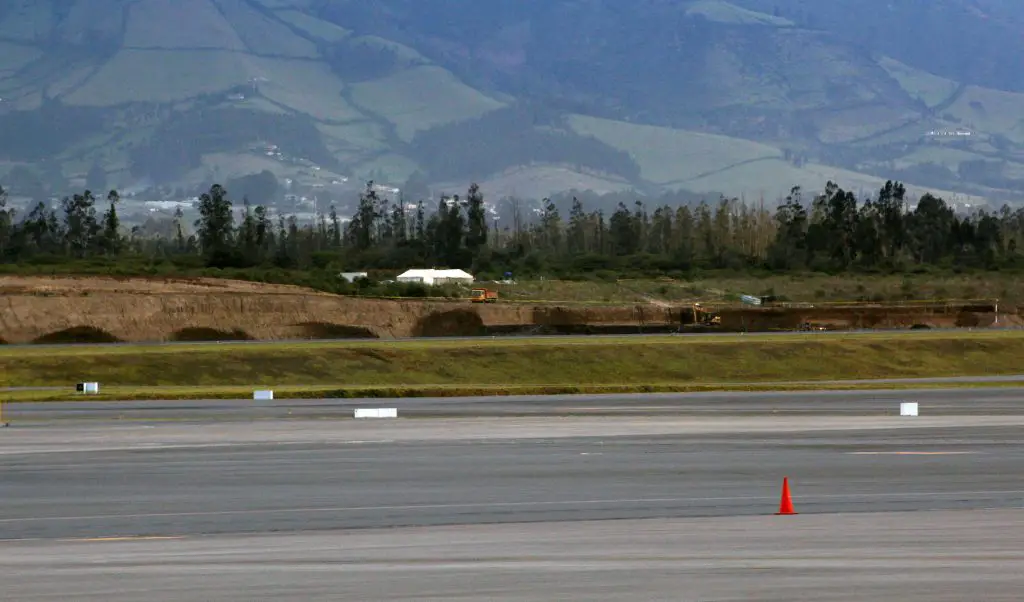 Zona Especial de Desarrollo Económico ZEDE en el Aeropuerto de Quito