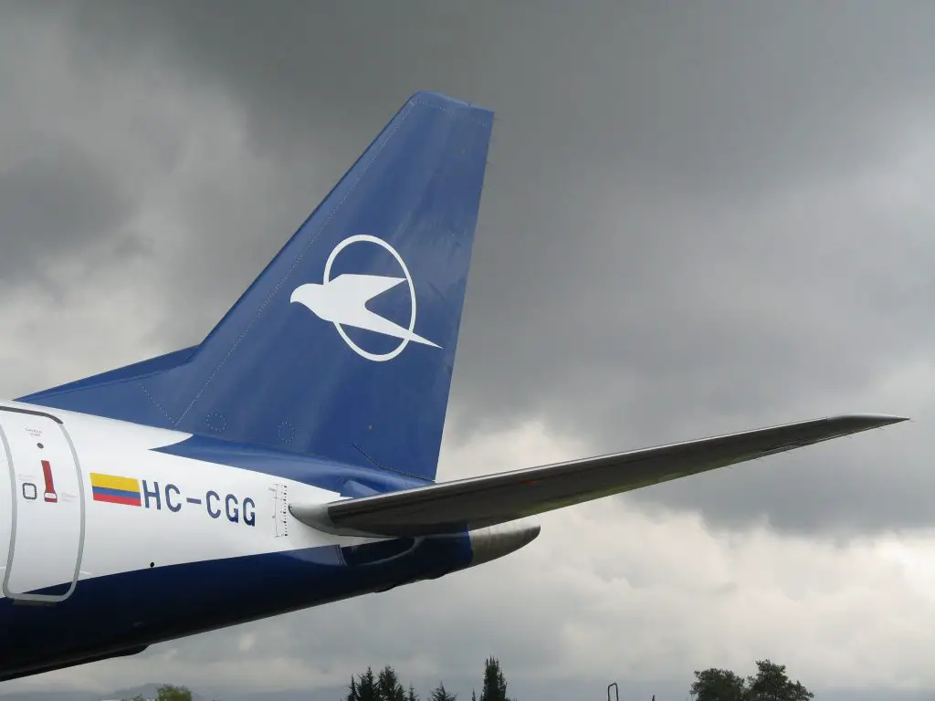 aerolínea de bandera