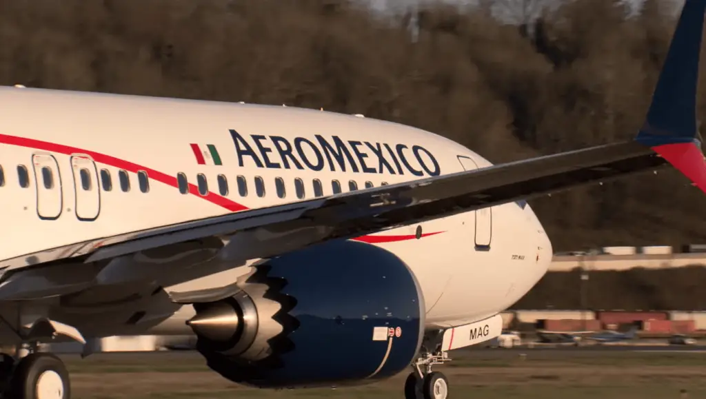 ruta de Aeroméxico hacia Guayaquil