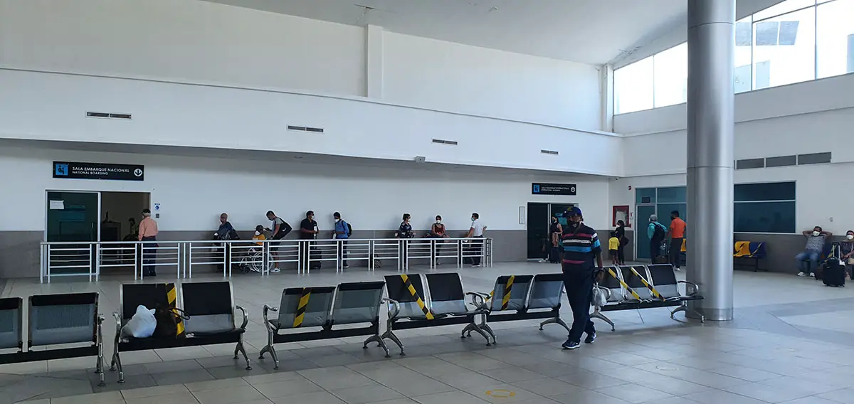 aeropuerto de esmeraldas