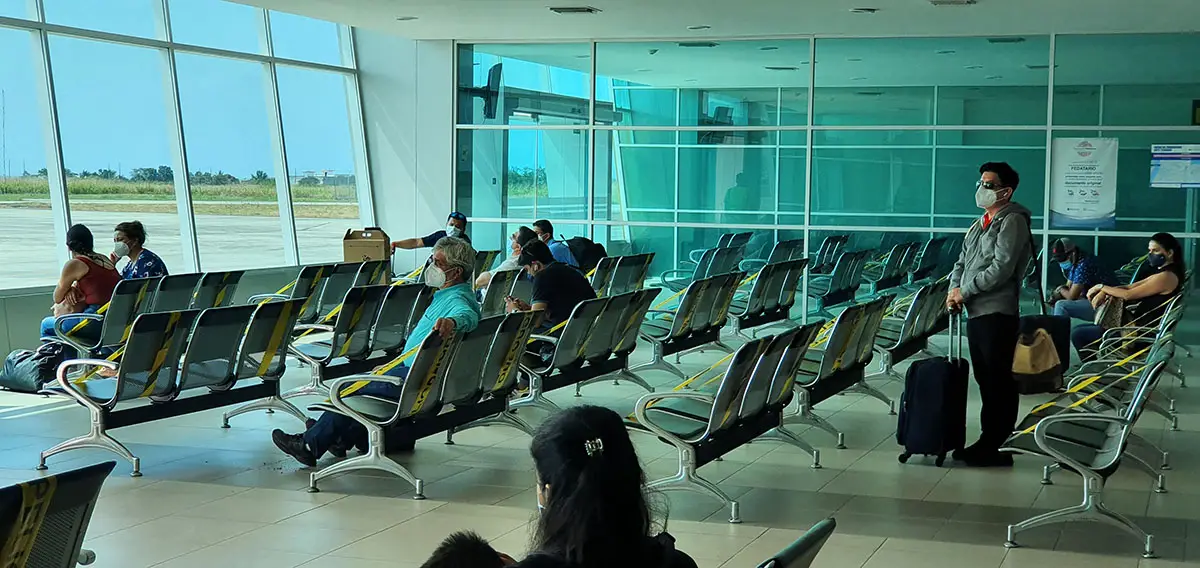 aeropuerto de esmeraldas carlos concha torres