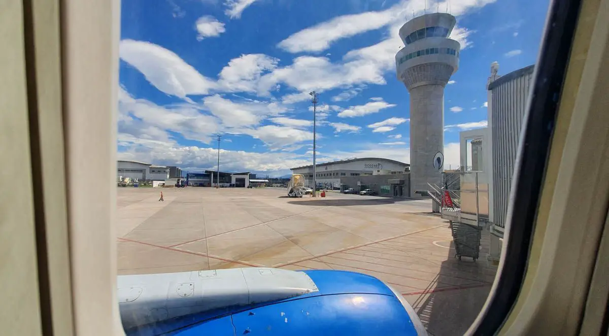 inaugural vuelo quito santa rosa aeroregional