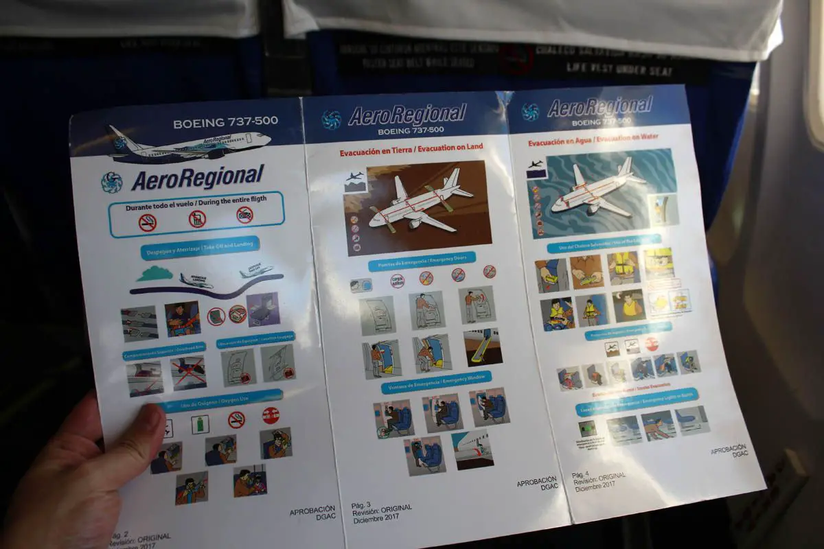 aeroregional vuelo inaugural ruta cuenca quito guayaquil boeing 737