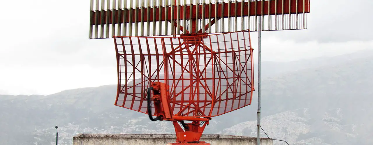 dgac aviacion civil ecuador adquiere nuevos radares guayaquil san cristobal galapagos INDRA