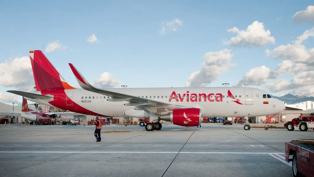 avianca ecuador pasajeros protegidos cierre suspension operaciones equair