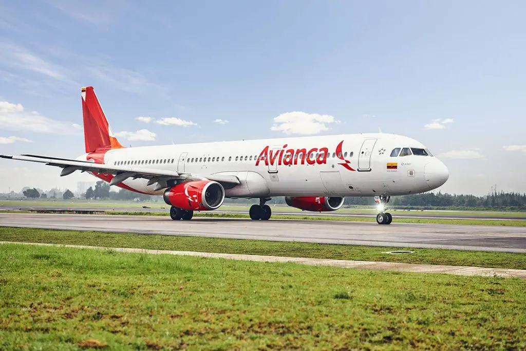 avianca new flights colombia ecuador guatemala salvador costa rica