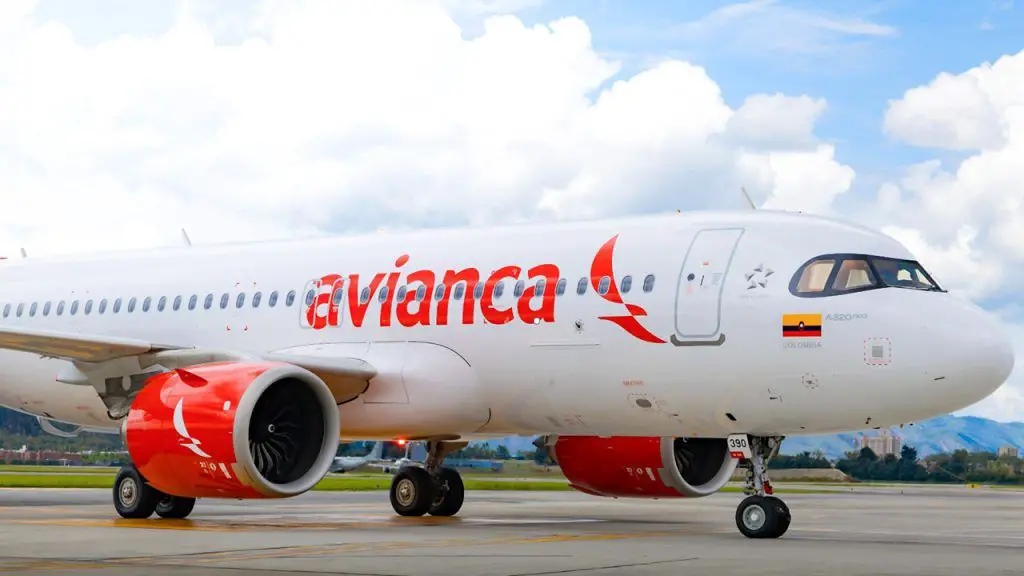 avianca reinicio ruta vuelos lima el salvador san salvador itinerarios rutas destinos conexiones aeropuerto