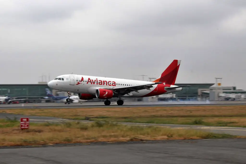 Avianca Holdings renegotiates incorporation of Airbus aircraft