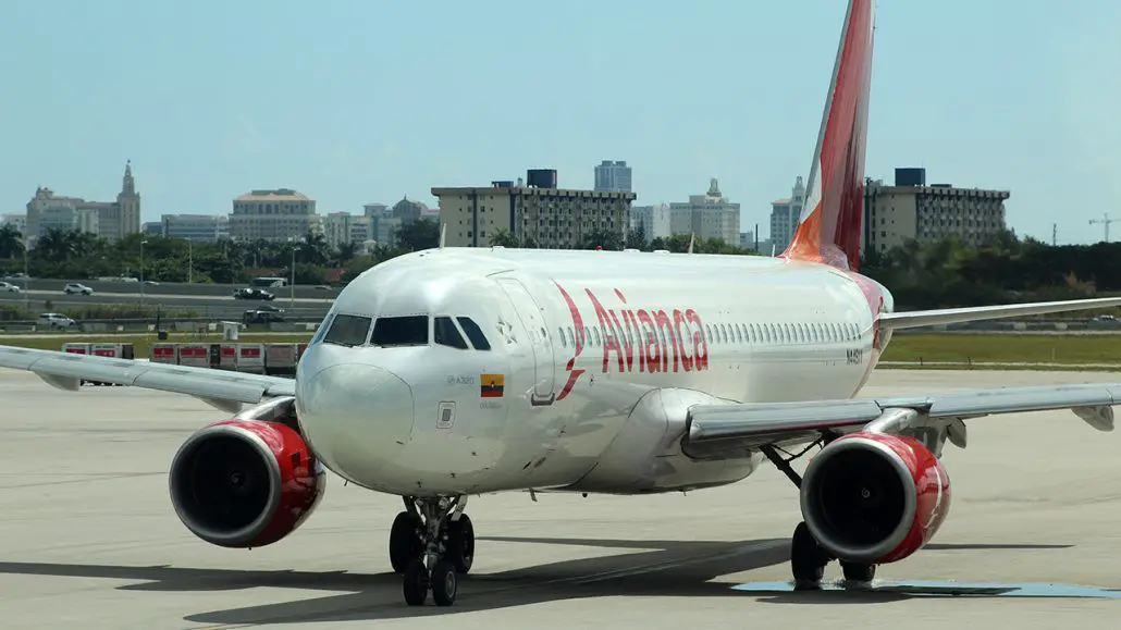 avianca solicita vuelos internacionales Bogota Guadalajara Monterrey Montego Bay Jamaica Mexico ruta rutas destinos servicio vuelo
