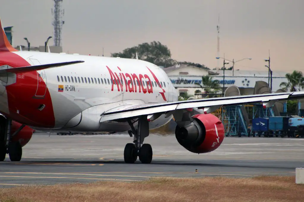 avianca más vuelos lima guayaquil san jose san jose costa rica ecuador salvador