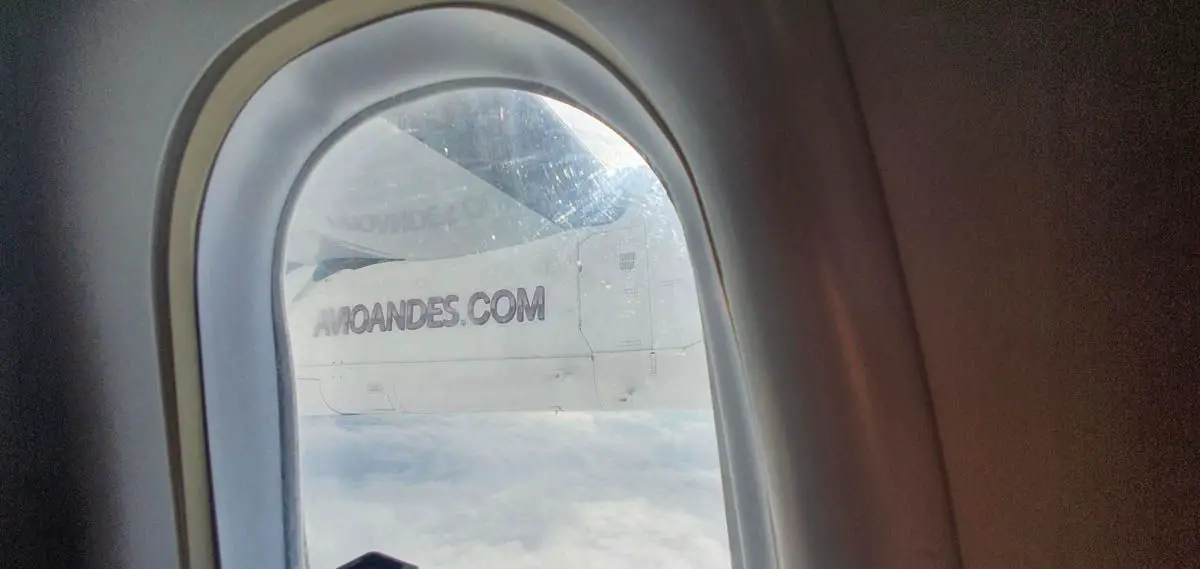 reporte de vuelo charter avioandes quito macas