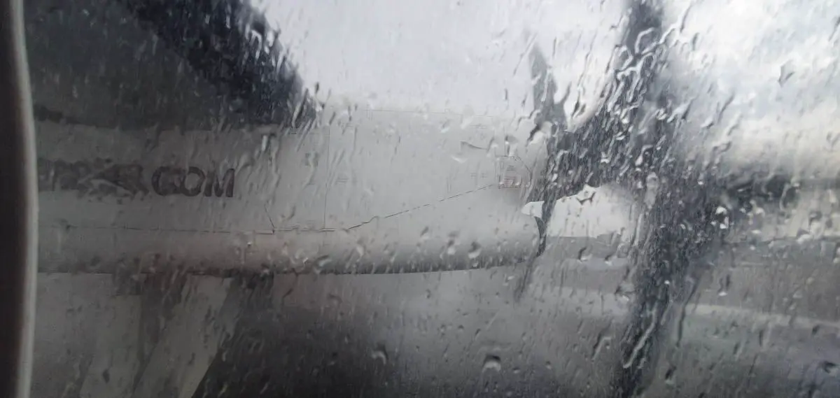 reporte de vuelo charter avioandes quito macas