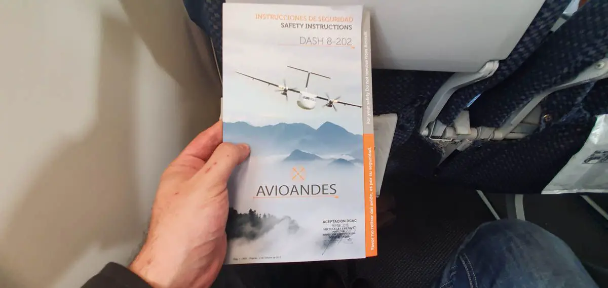 reporte de vuelo charter avioandes quito macas