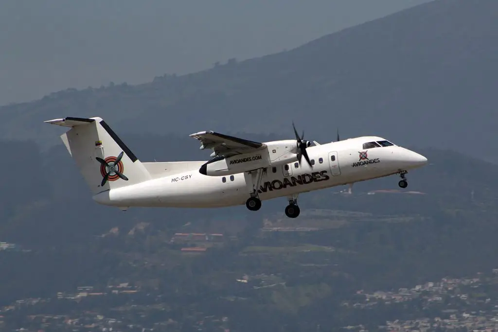 Avioandes Quito Macas