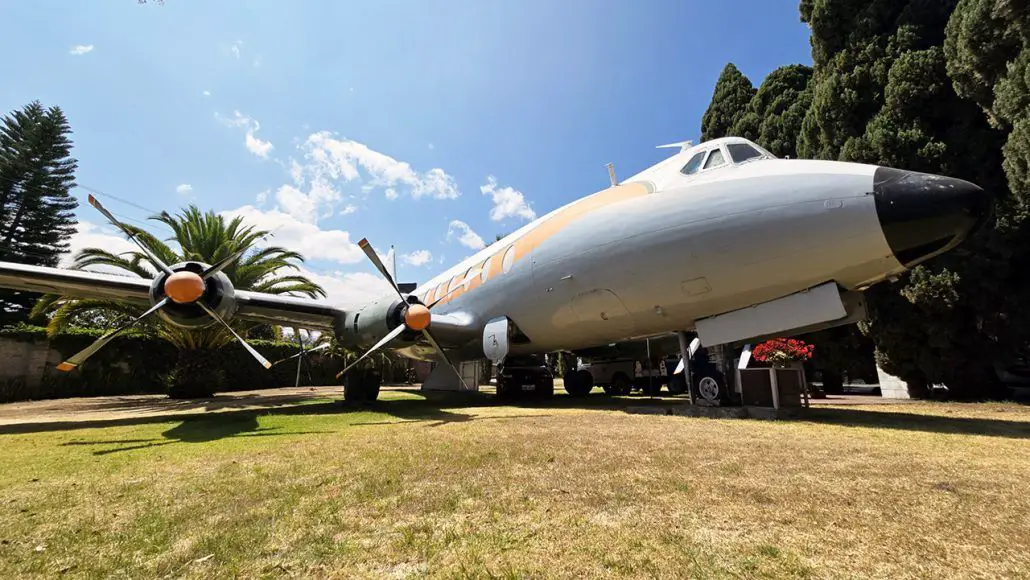 avion papa juan pablo II visita Ecuador 1985 Vickers Viscount 798D Puembo Quito Quinta Laguardia HC-CAG historia aviacion Ecuador