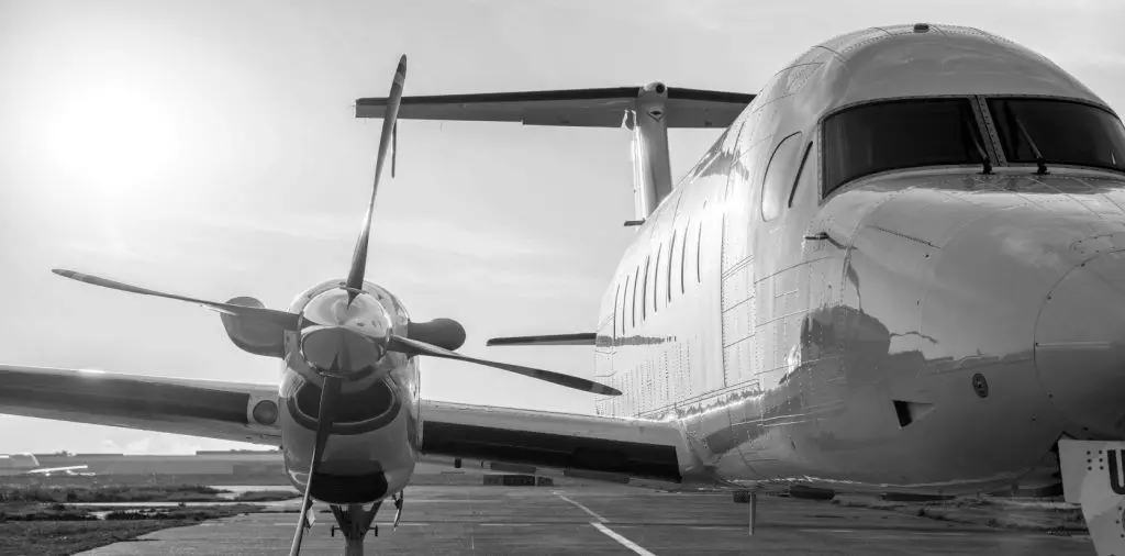 avião da companhia aérea ecuadorian