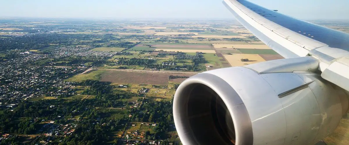 Bebé nace en vuelo