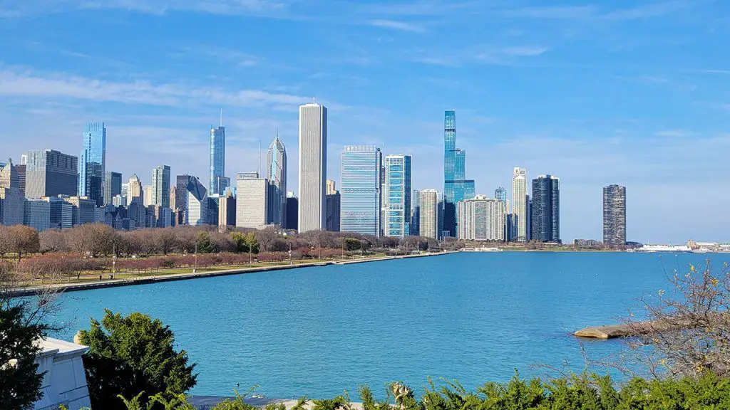 Chicago what to do know visit attractions pizza museums buildings michigan lake metro transportation